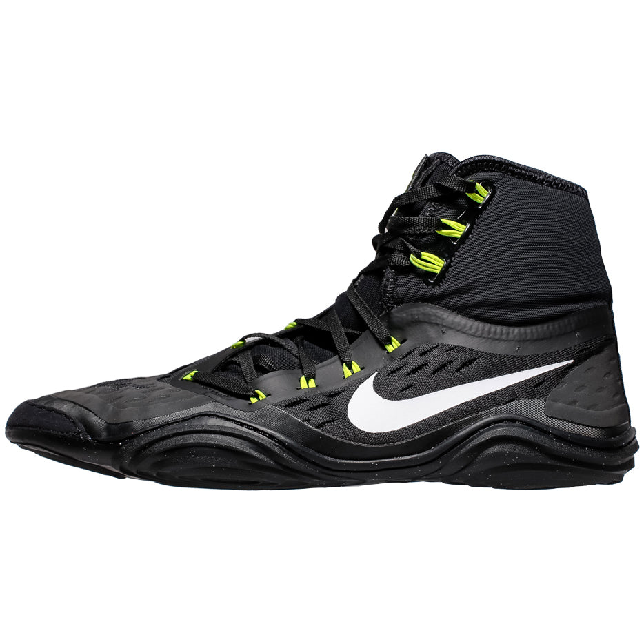 Nike Tawa Men's Wrestling Shoes.